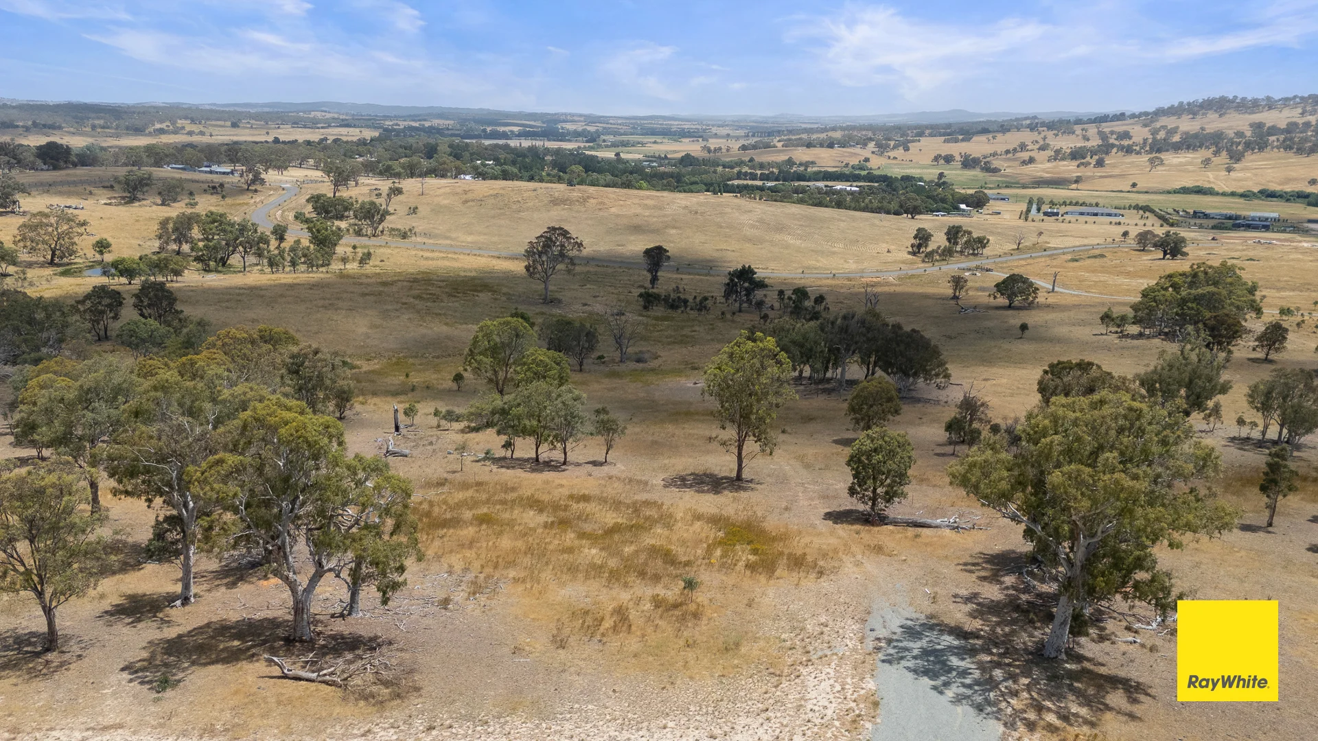 Additional image 11 of 132 Woodbury Drive, Sutton NSW 2620