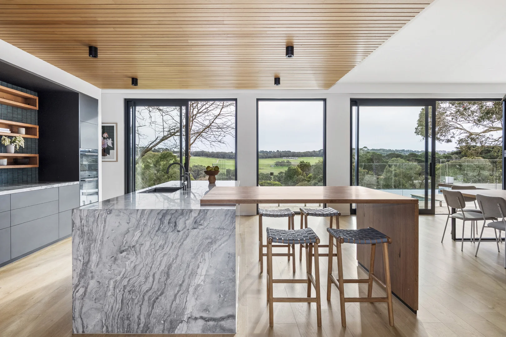 72 Shoreham Road, Red Hill South VIC 3937