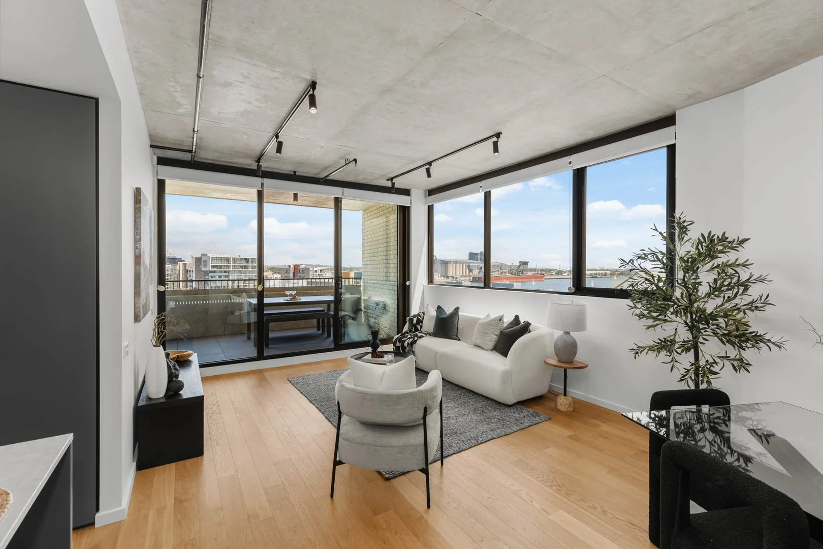 703/5 Merewether Street, Newcastle NSW 2300