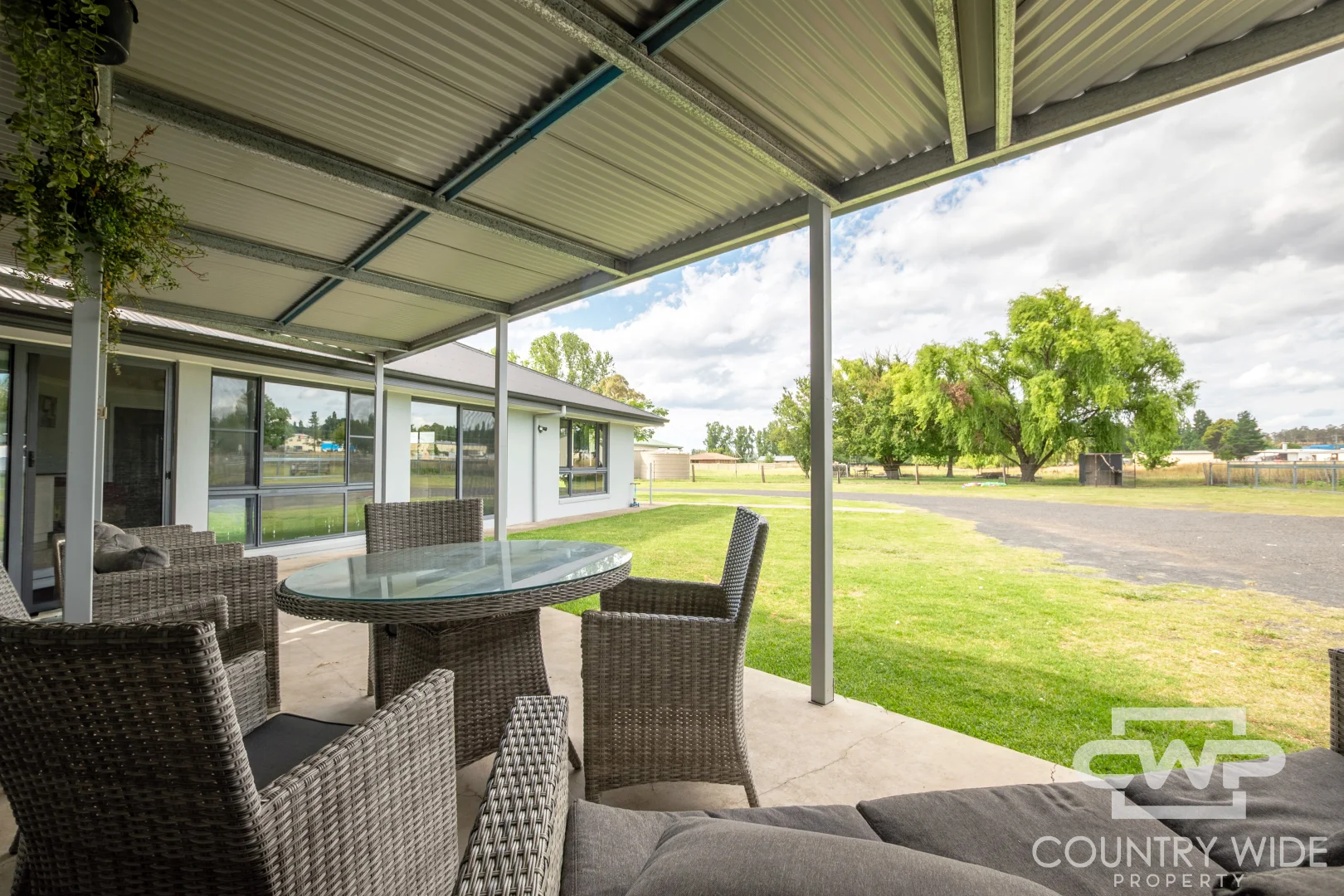 Additional image 17 of 423 Grey Street, Glen Innes NSW 2370