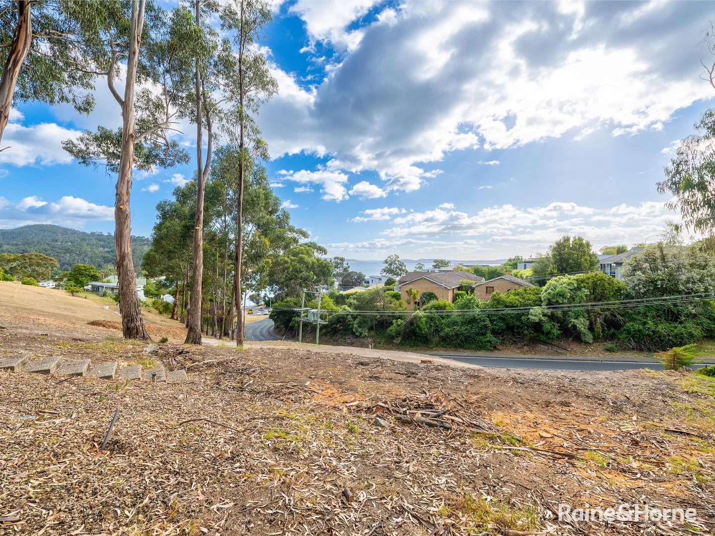 Additional image 2 of 17 Mount Royal Road, Kingston Beach TAS 7050
