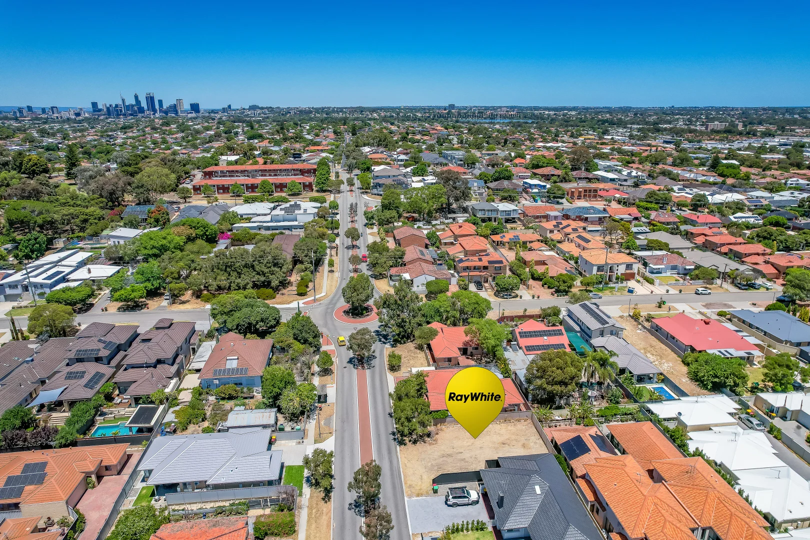 Additional image 13 of 34A Hodgson Street (Stoneham St), Tuart Hill WA 6060