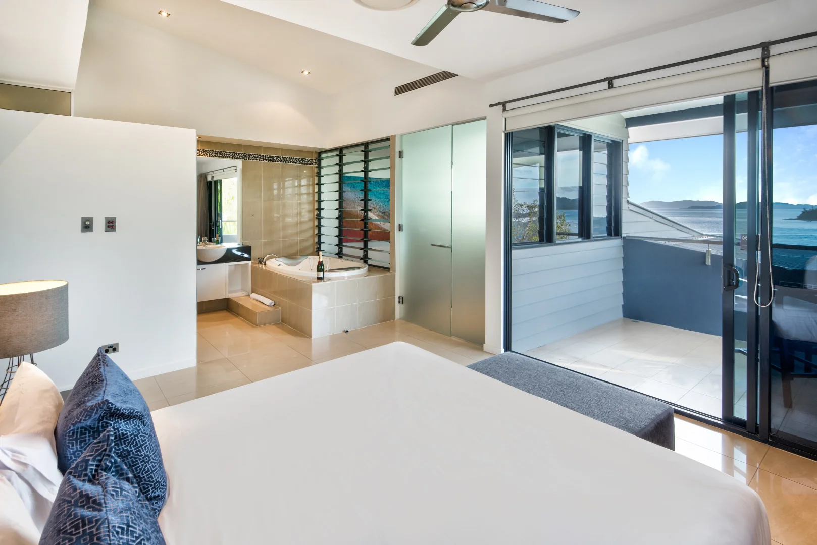 Additional image 16 of Edge 17/5a Acacia Drive, Hamilton Island QLD 4803