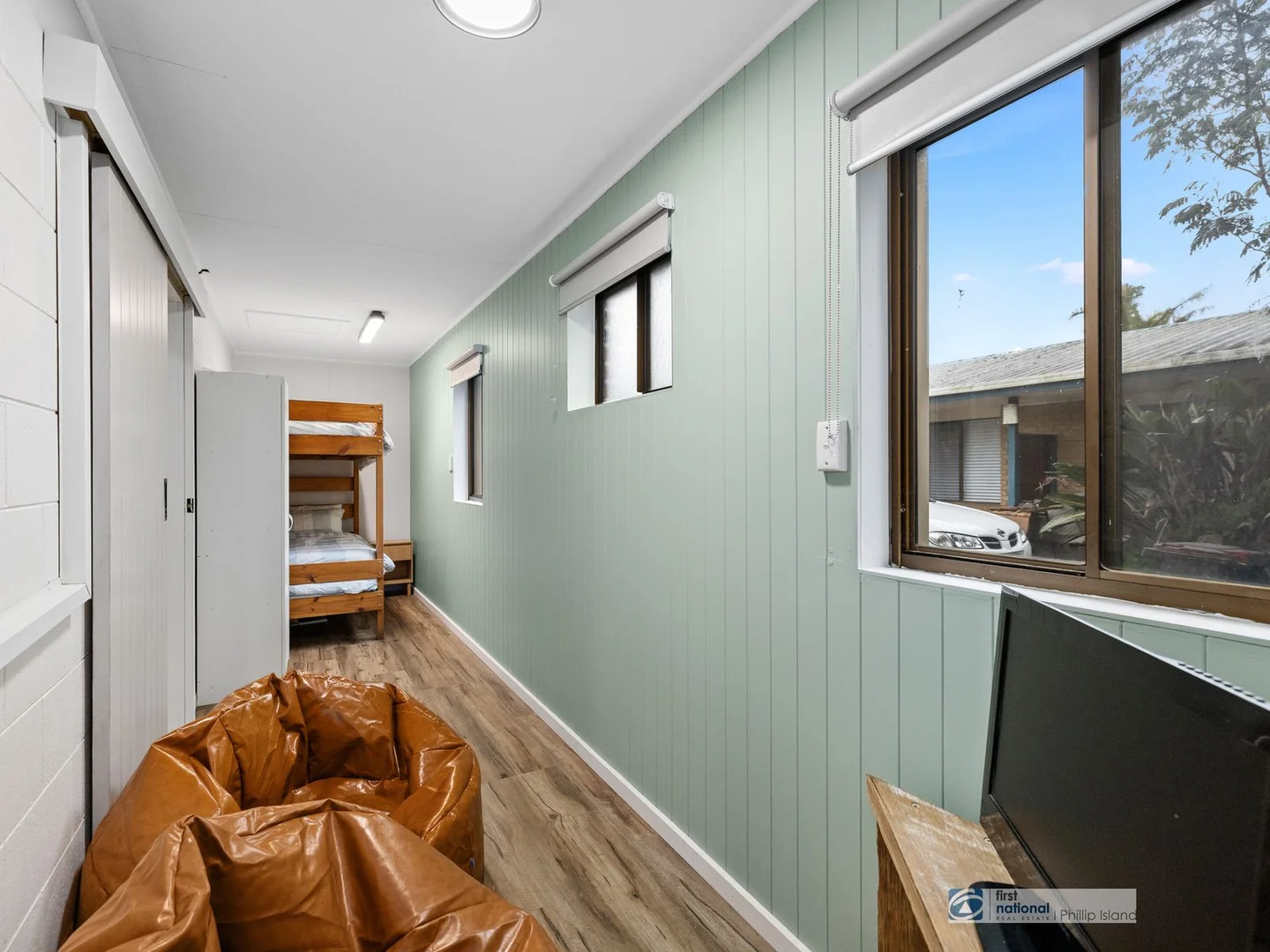 Additional image 10 of 2/2-4 Park St, Cowes VIC 3922