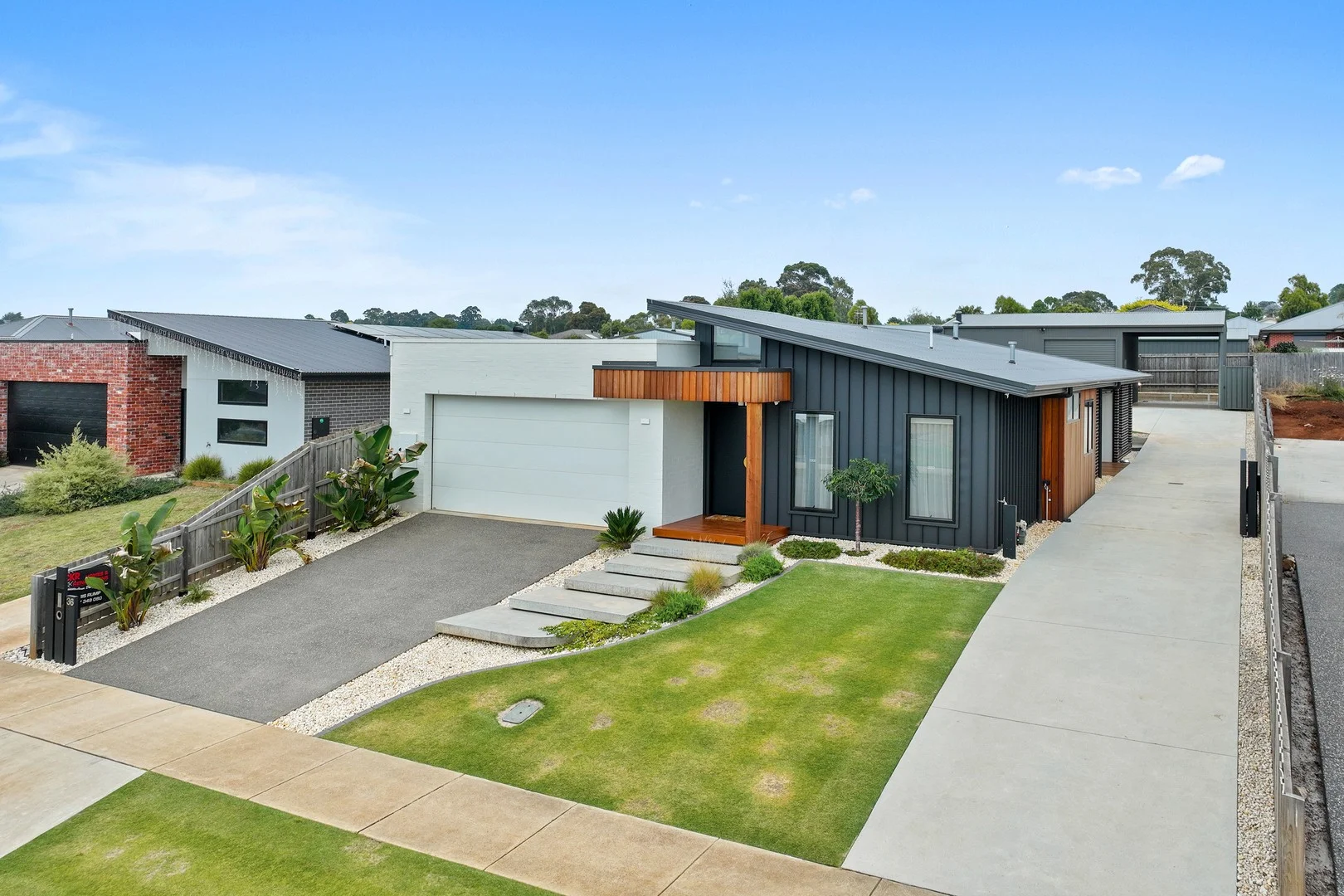 Additional image 2 of 36 Rayson Drive, Leongatha VIC 3953