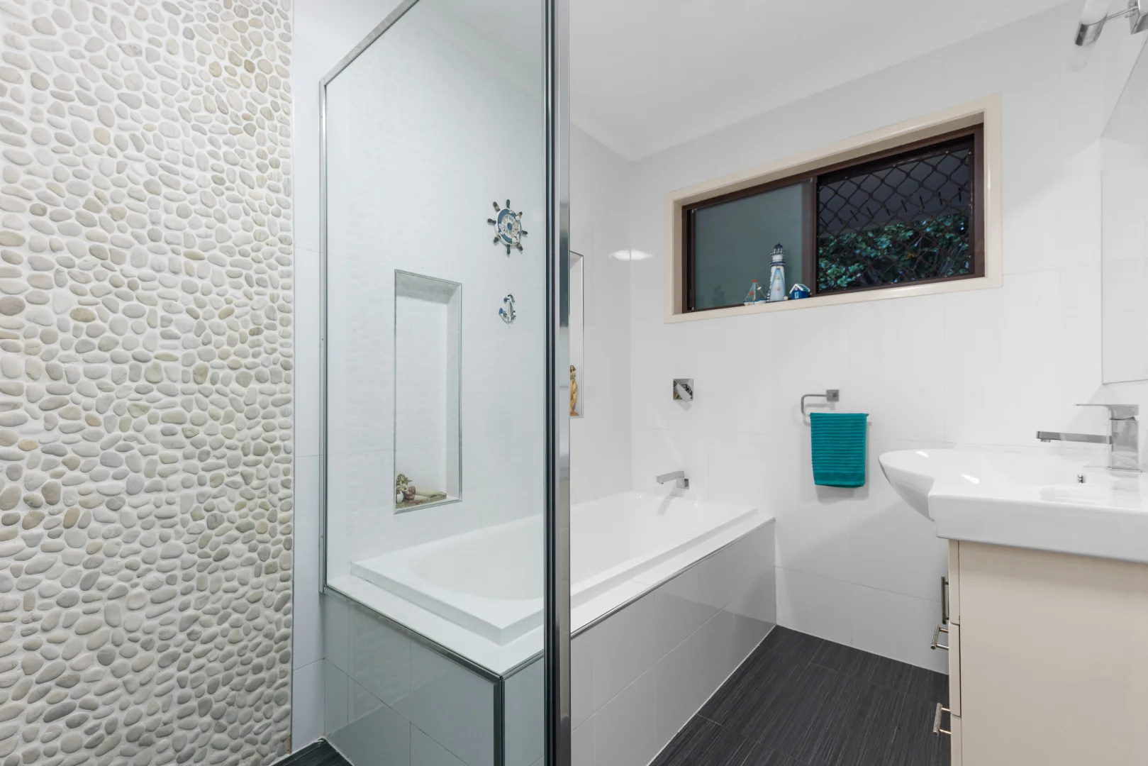 Additional image 13 of 31 Vores Road, Whiteside QLD 4503