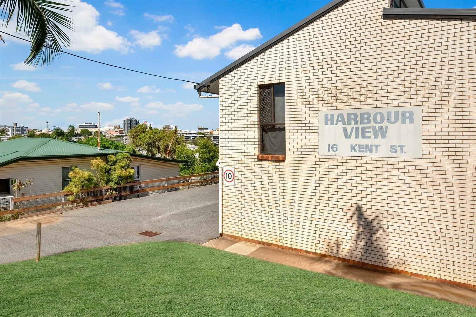 Additional image 12 of 4/16 Kent Street, West Gladstone QLD 4680