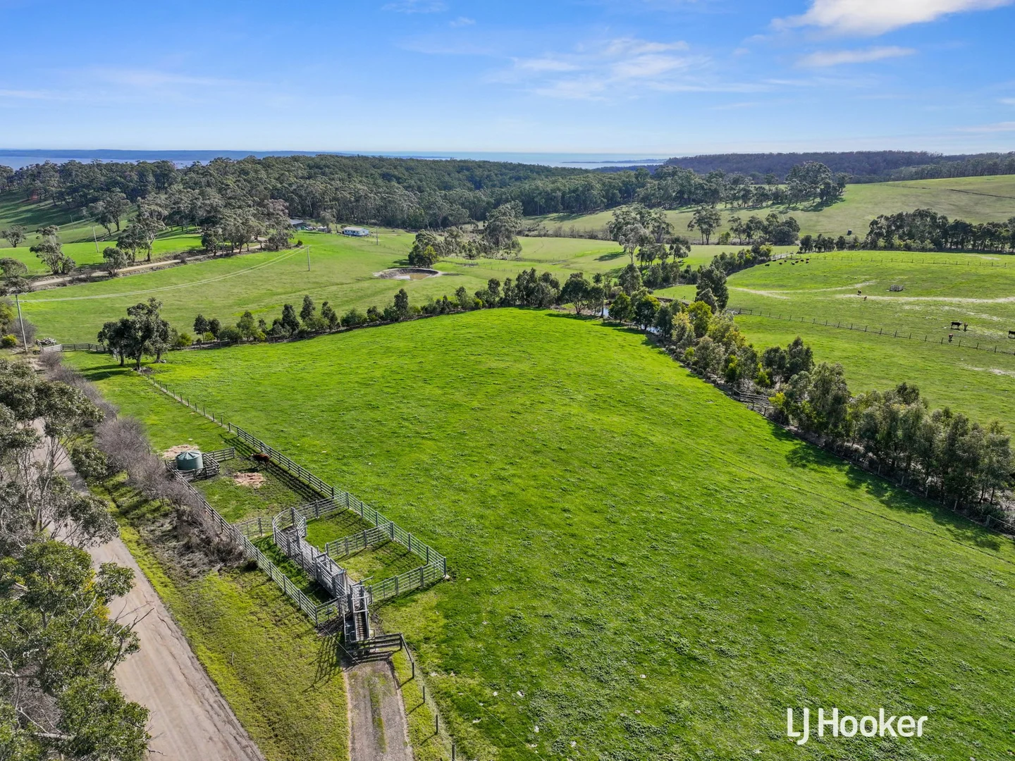 Additional image 8 of 2 Dunbabbin Road, The Gurdies VIC 3984