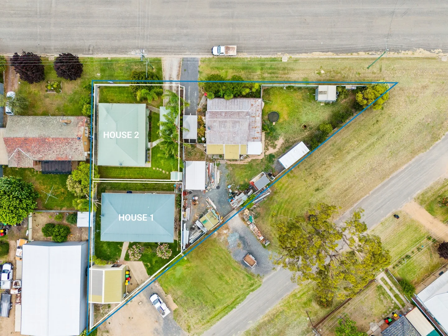 10-12 Denison Street, Tocumwal NSW 2714