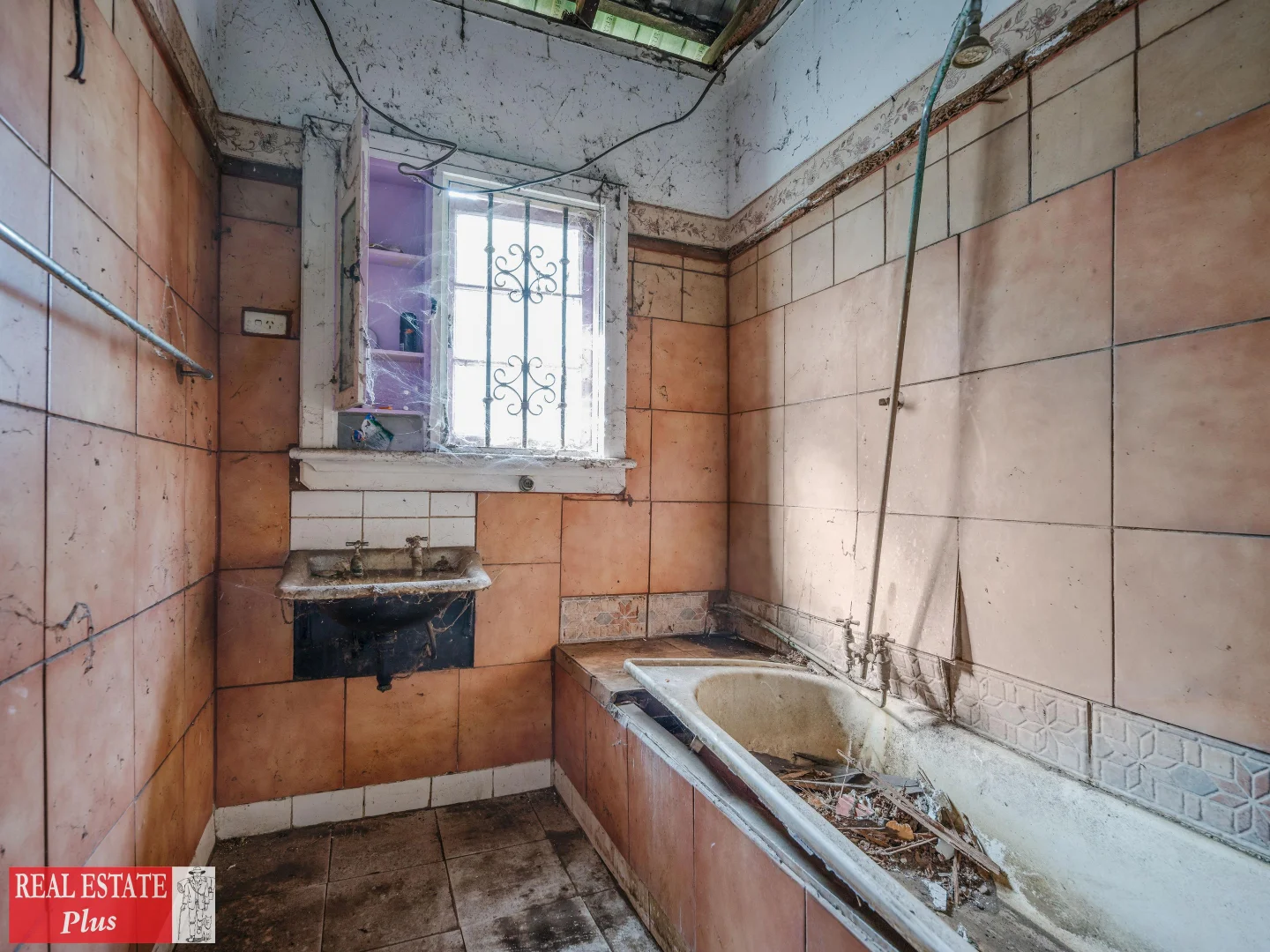 Additional image 11 of 5 Gladstone Avenue, Swan View WA 6056