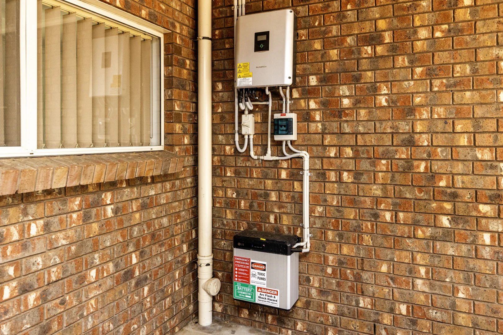 Additional image 5 of 3/2 Caterpillar Court, Desert Springs NT 0870