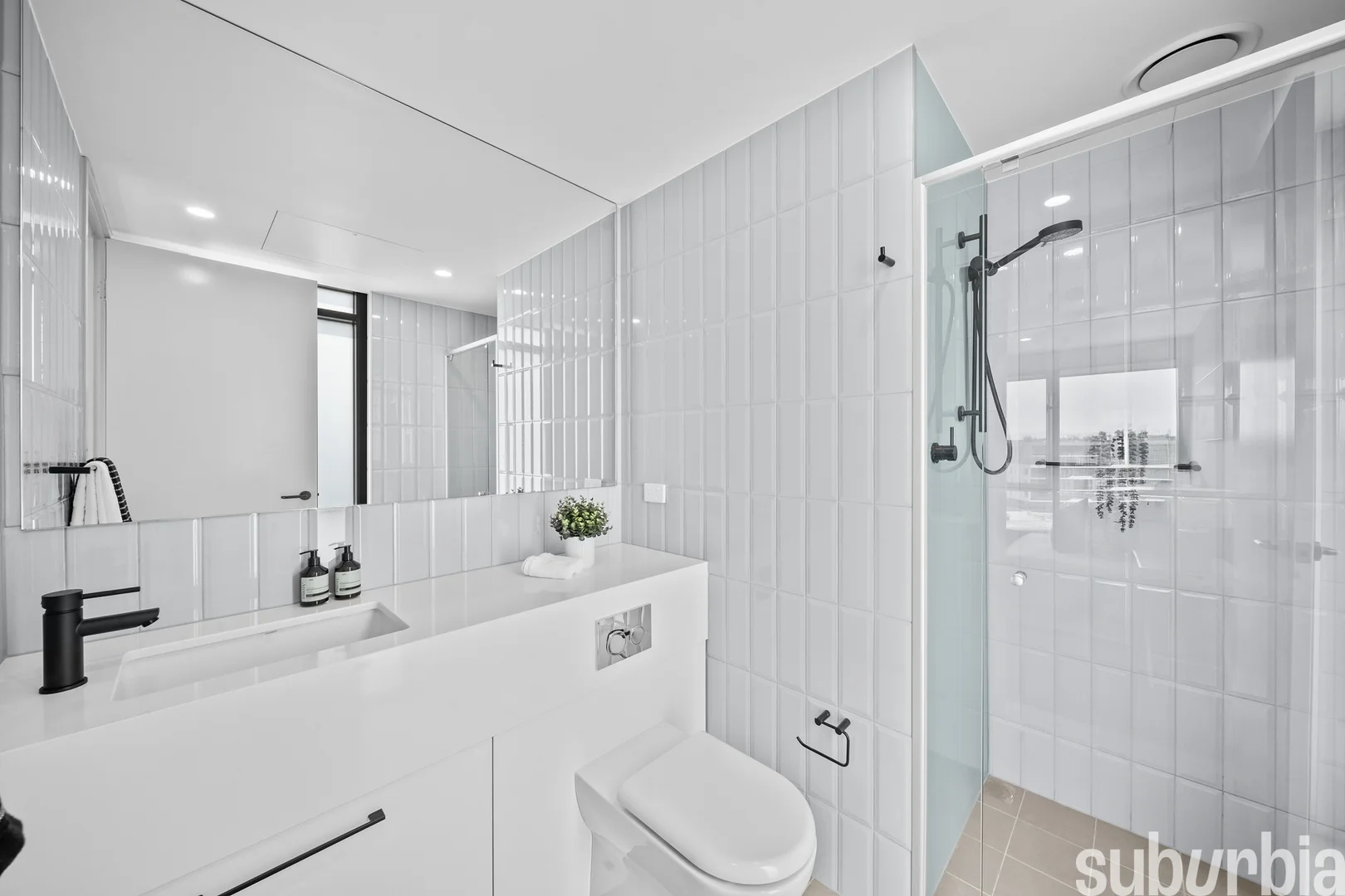 Additional image 15 of 40/39 Eastlake Parade, Kingston ACT 2604