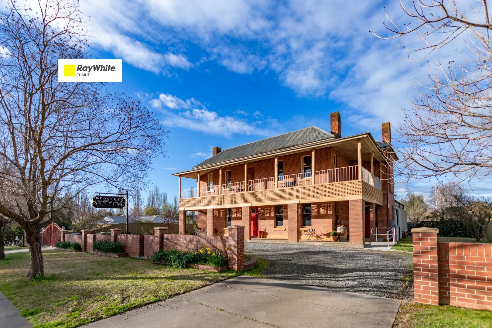 10-12 Fitzroy Street, Tumut NSW 2720