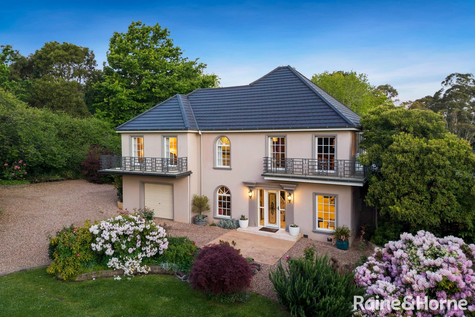 5 Governors Drive, Mount Macedon VIC 3441