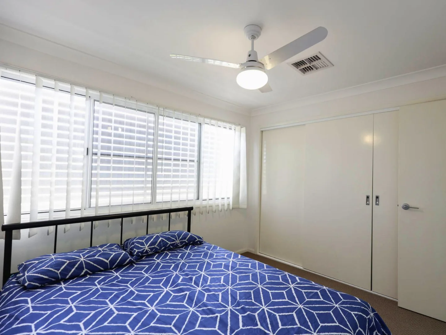 Additional image 8 of 2/5 Rose Street, Moranbah QLD 4744