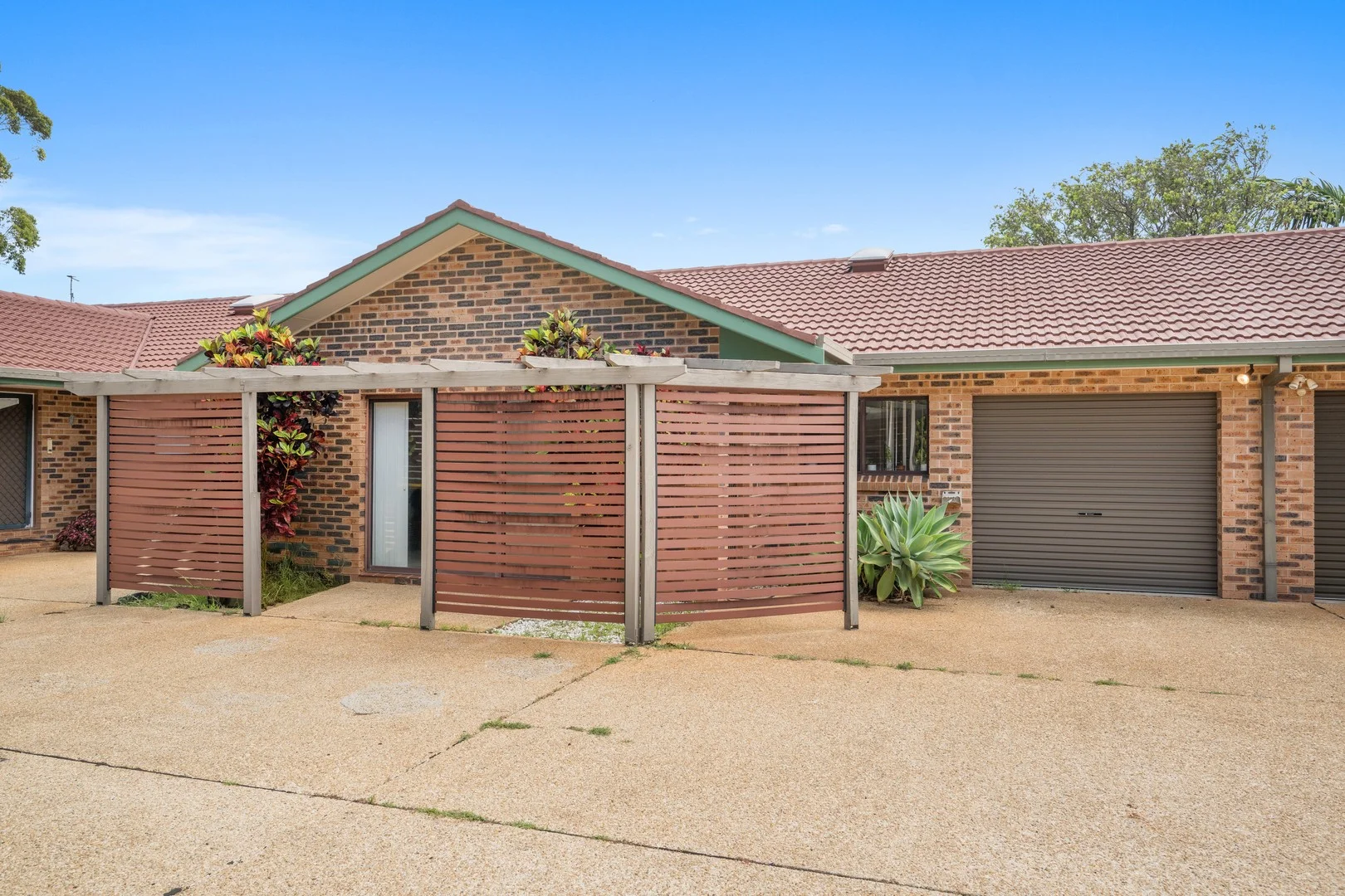 2/6 Leura Place, Port Macquarie NSW 2444