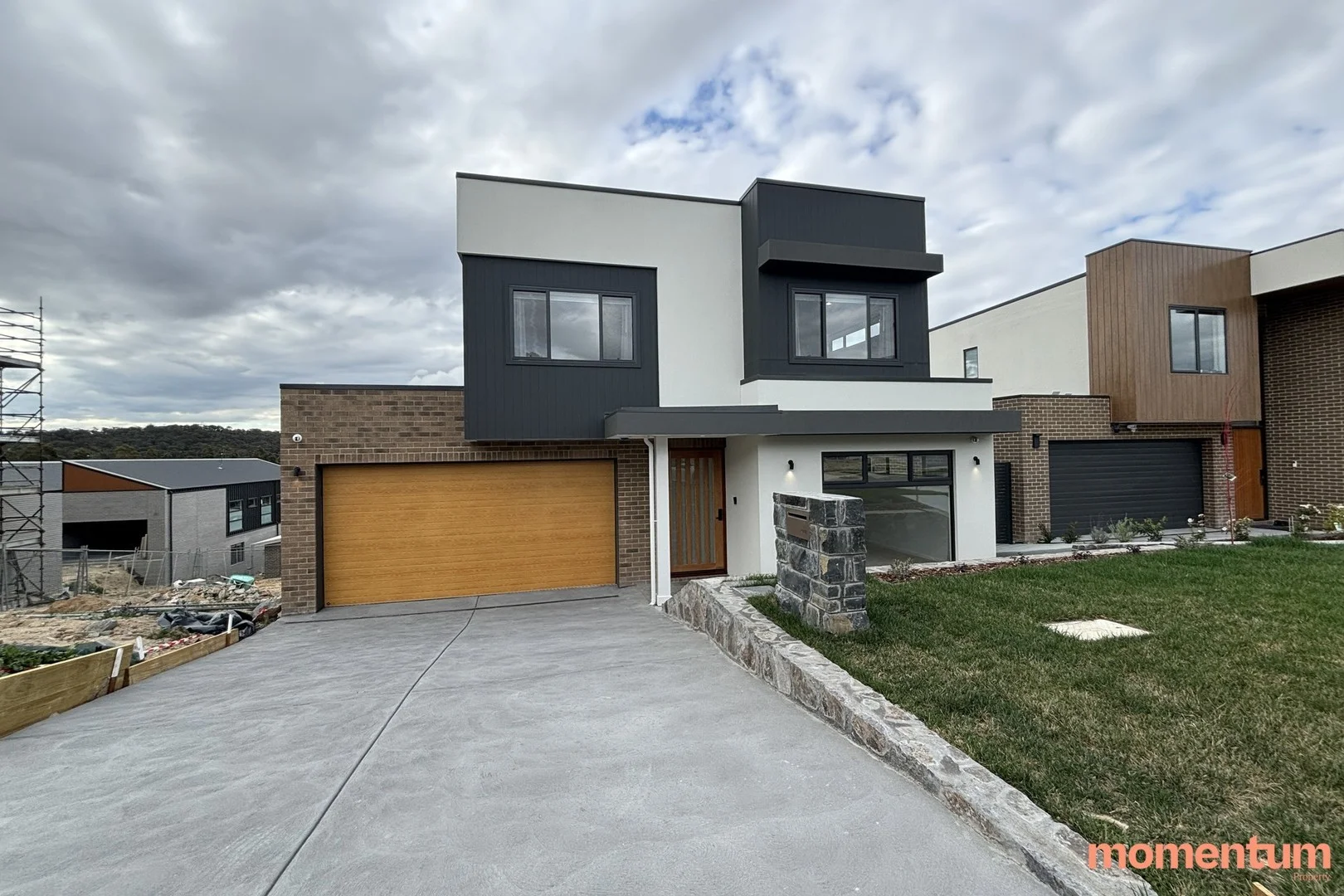 Leontine Loop, Denman Prospect ACT 2611