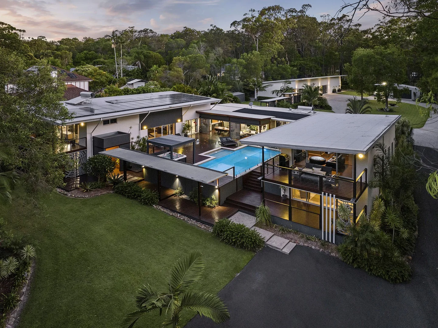 132 Pioneer Road, Sheldon QLD 4157