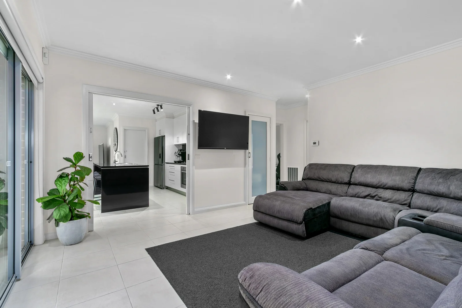 Additional image 7 of 102 Hammersmith Circuit, Traralgon VIC 3844