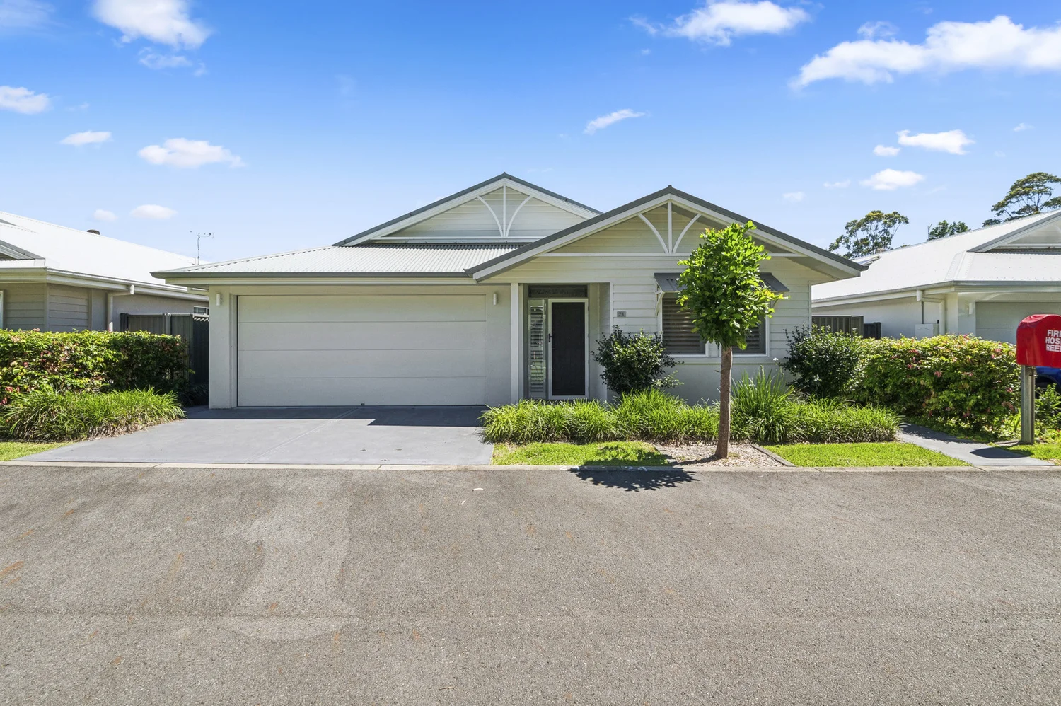 24/11 McIntosh Crescent, Woolgoolga NSW 2456