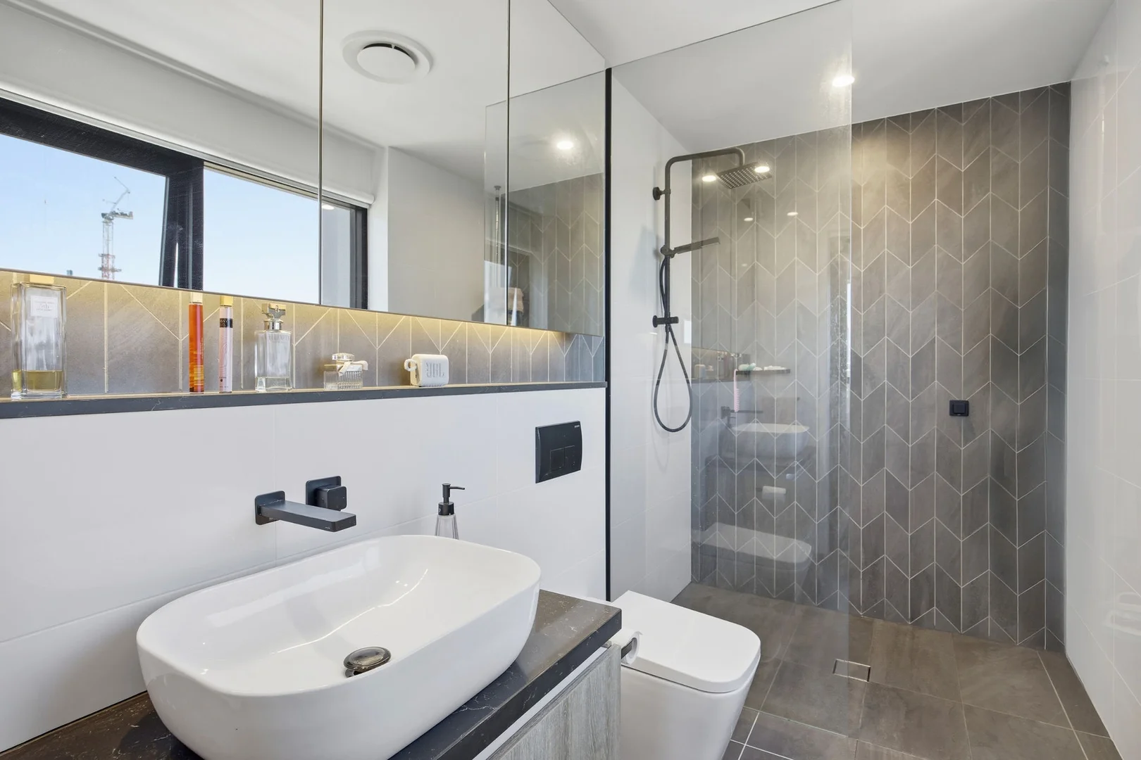 Additional image 12 of 502/28 Dalpura Street, Chevron Island QLD 4217