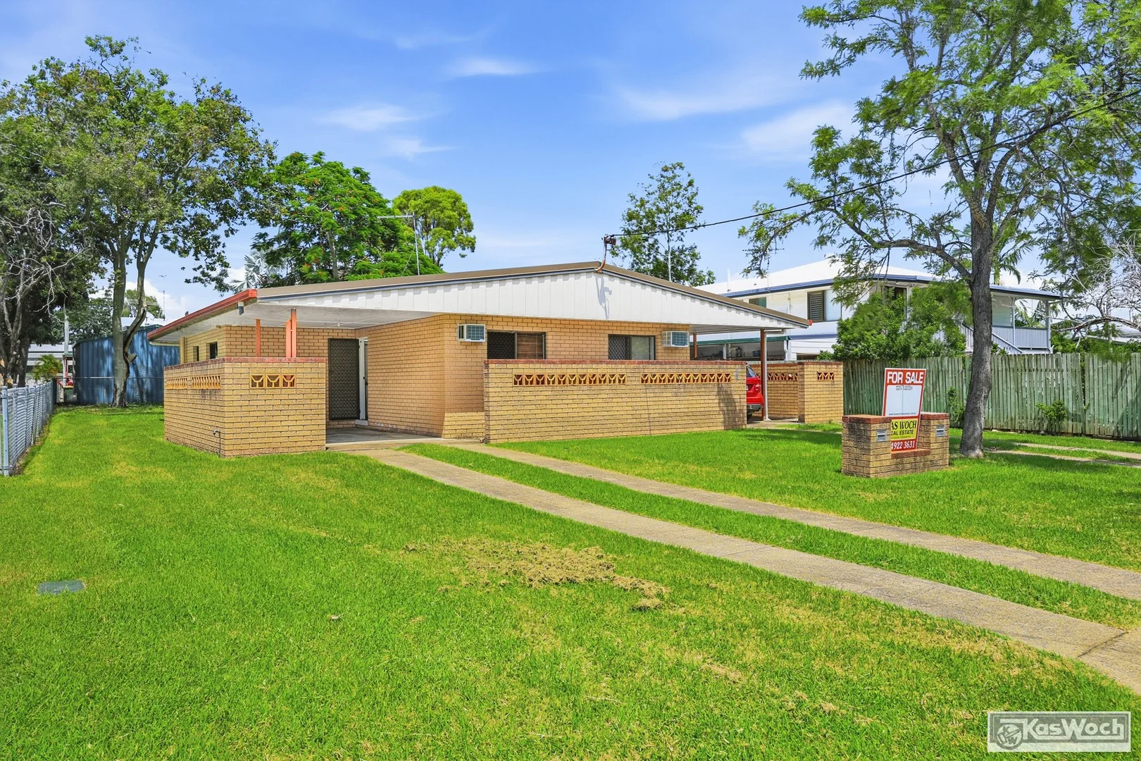 1 & 2/13 LAMBOURNE AVENUE, Norman Gardens QLD 4701