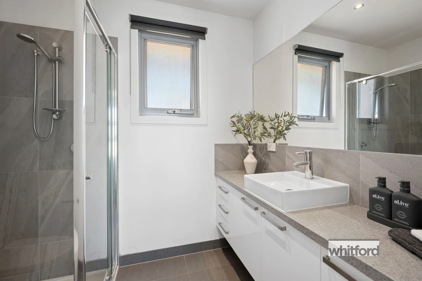 Additional image 6 of 2/7 Churchill Avenue, Newtown VIC 3220