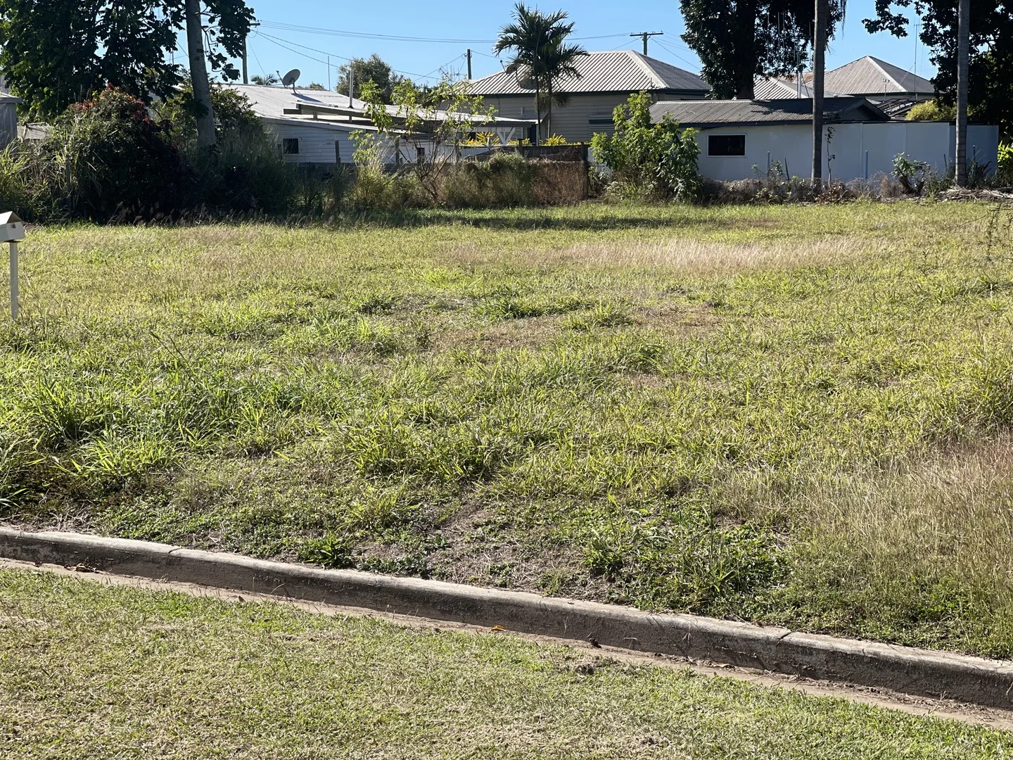 8 Wolca Street, Bundaberg North QLD 4670