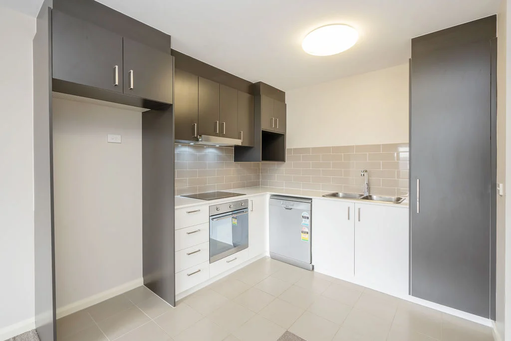 Additional image 4 of 21/1 Clare Burton Crescent, Franklin ACT 2913