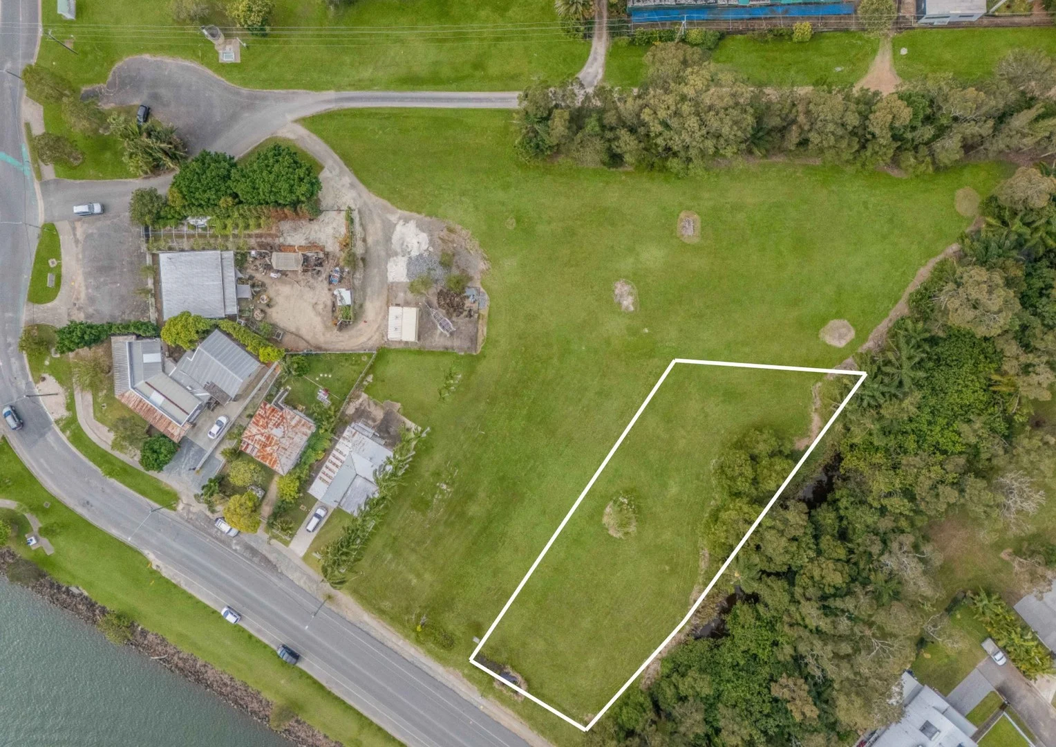 Additional image 3 of 130 Chinderah Bay Drive, Chinderah NSW 2487