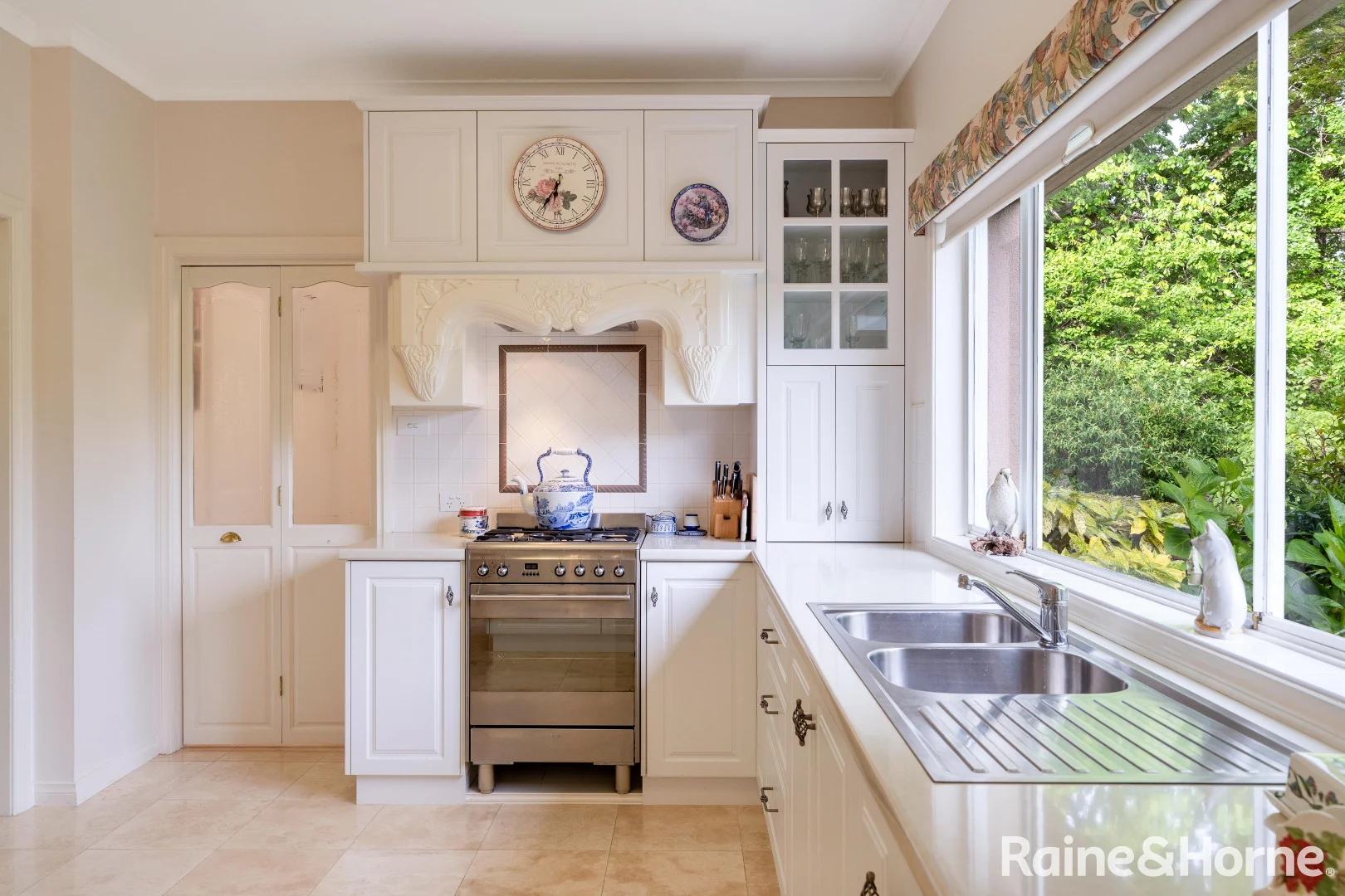 Additional image 14 of 5 Governors Drive, Mount Macedon VIC 3441