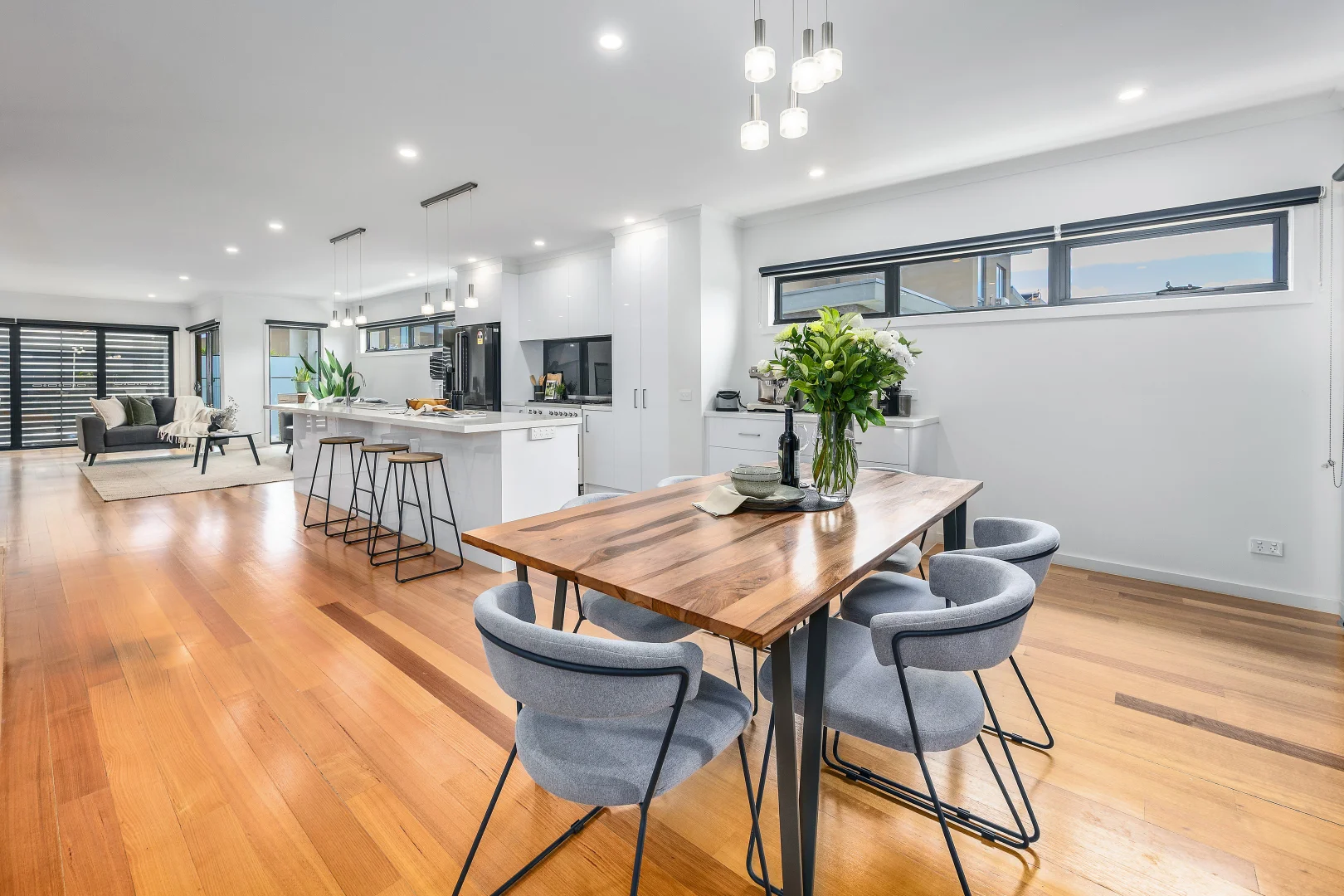 Additional image 11 of 1/42A Nepean Highway, Seaford VIC 3198