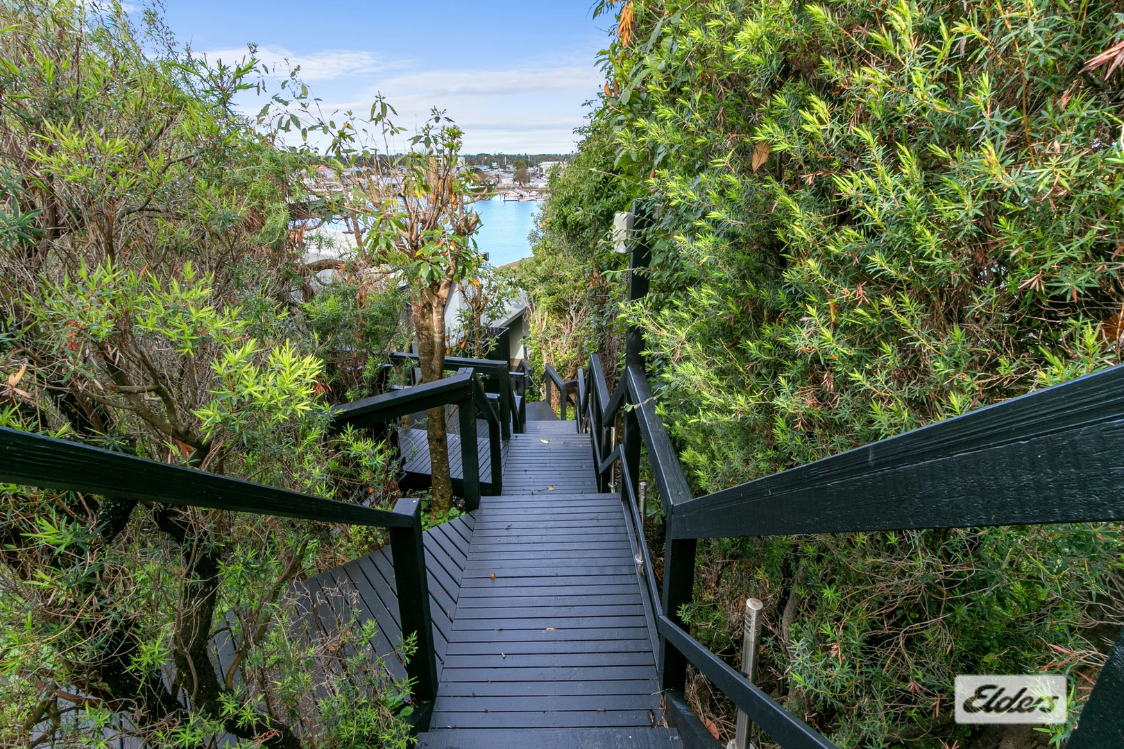 Additional image 5 of 4A Wattlebird Close, Lakes Entrance VIC 3909
