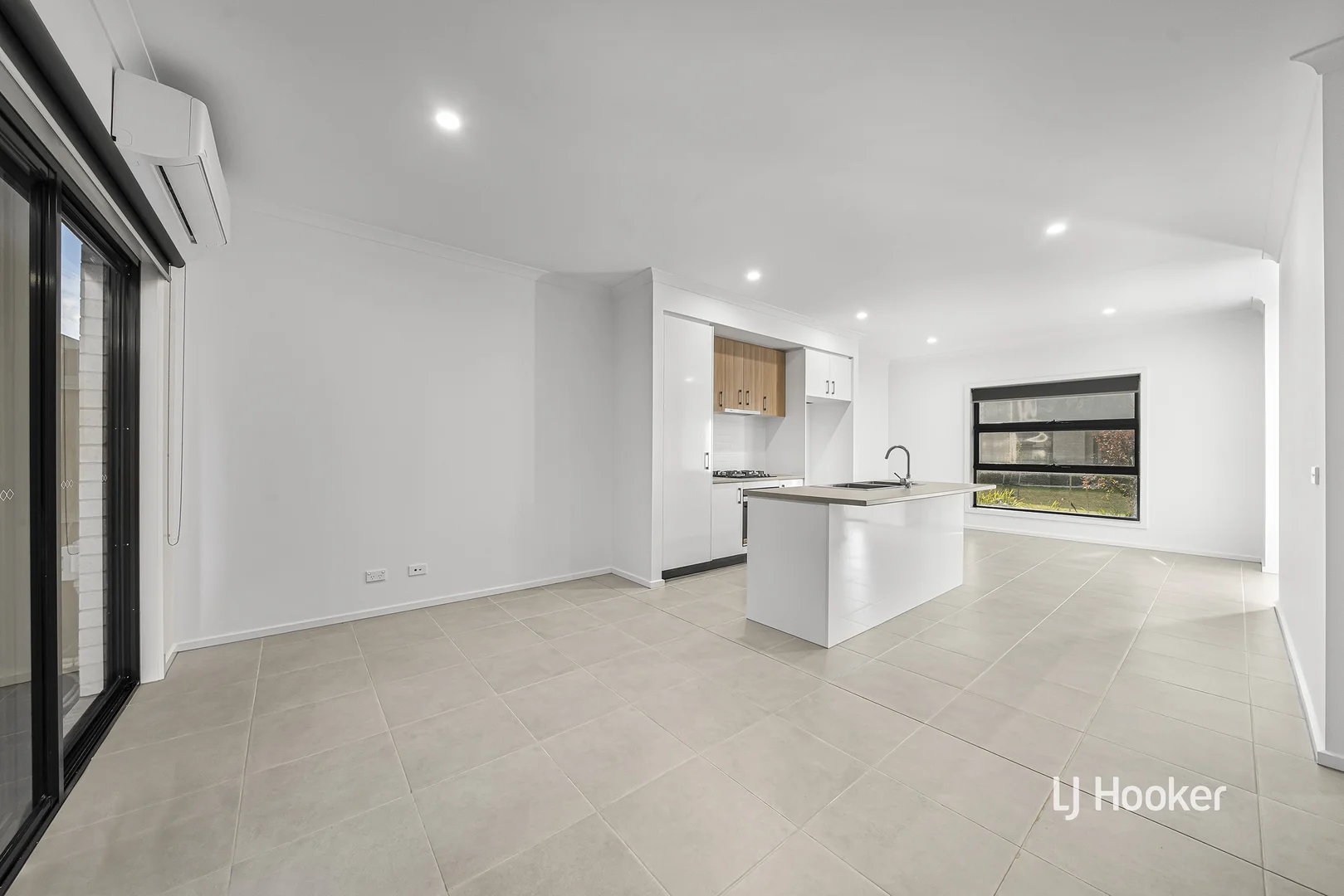 Additional image 3 of 10 Milky Way, Deanside VIC 3336