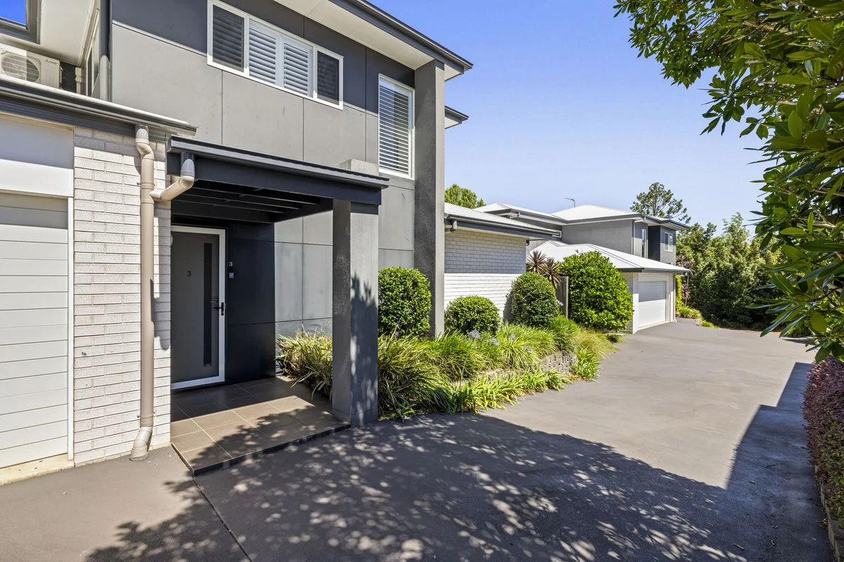 Additional image 2 of 3/10 Spieker Street, Mount Lofty QLD 4350