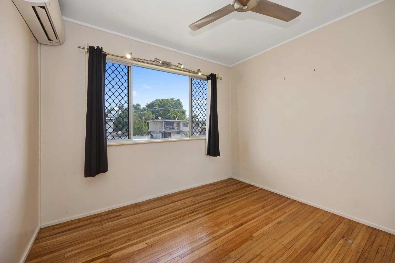 Additional image 6 of 339 Charles Street, Kirwan QLD 4817