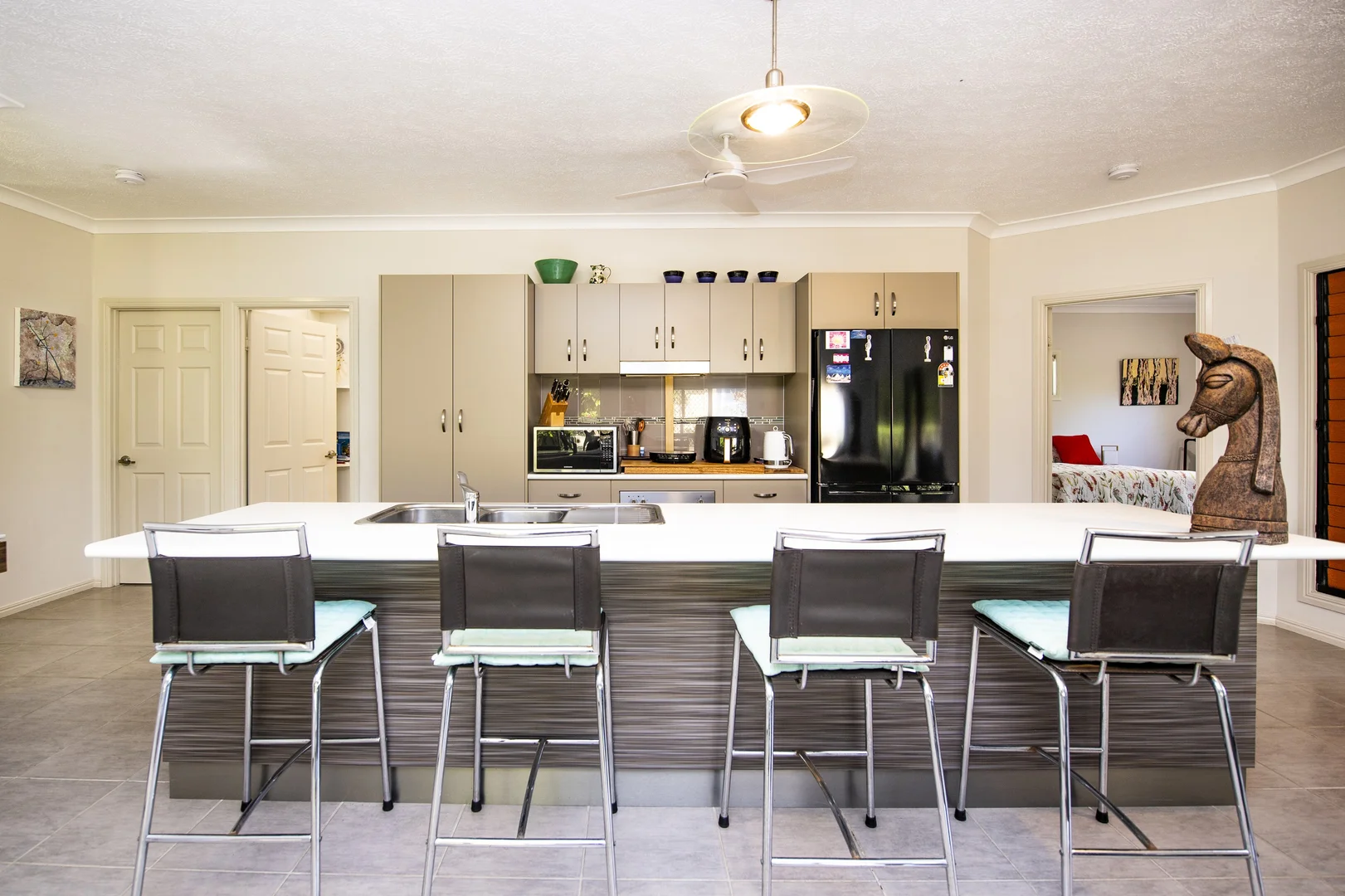 Additional image 4 of 100 Gifford Street, Horseshoe Bay QLD 4819