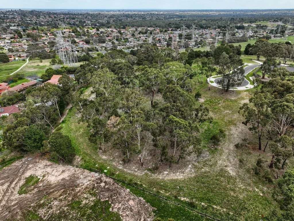 Additional image 10 of 5 Mannahaven Close, Endeavour Hills VIC 3802