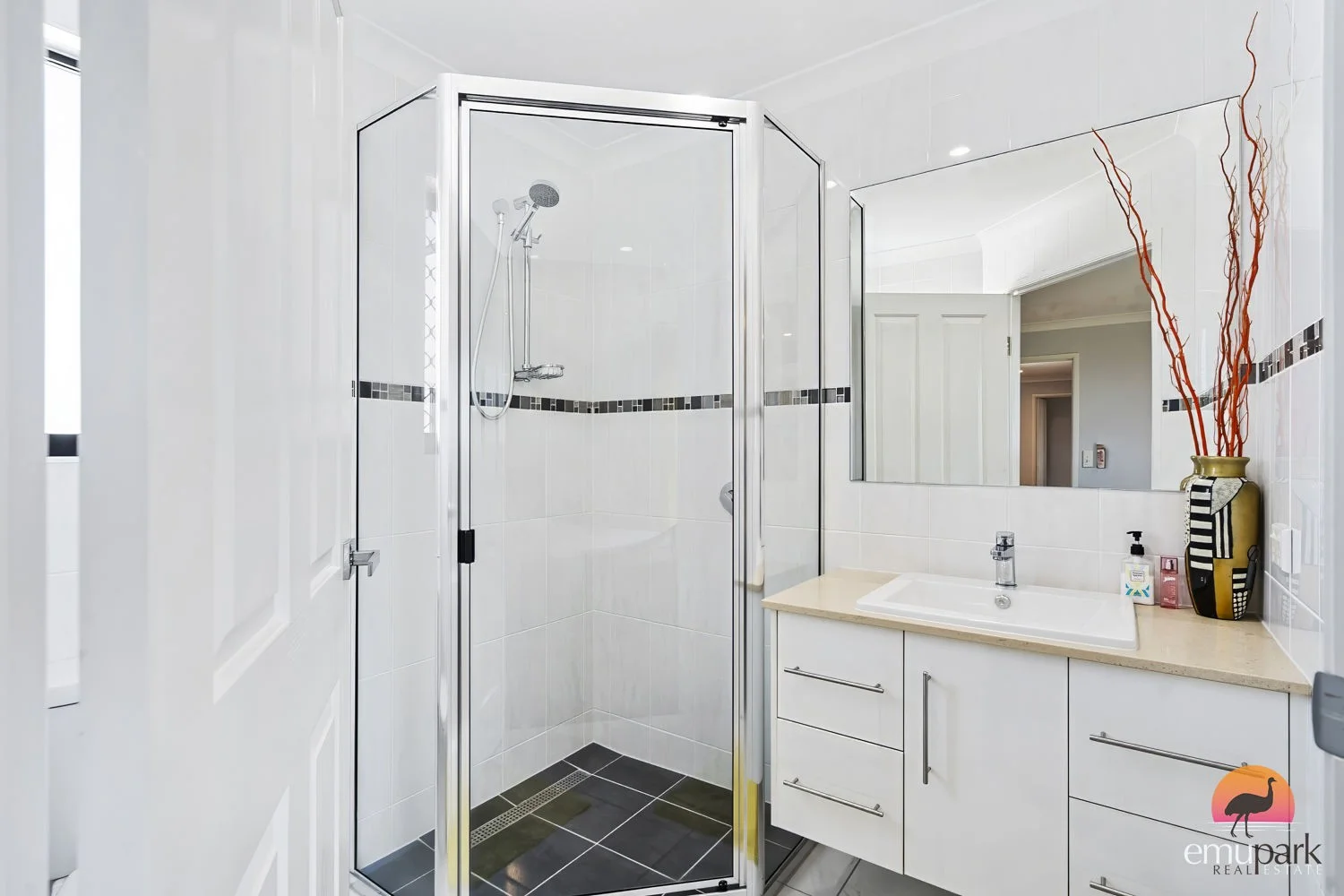 Additional image 13 of 57-59 William Street, Emu Park QLD 4710