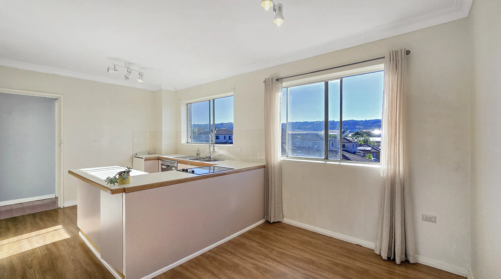 Additional image 4 of 2/10 Carrington Street, Queanbeyan NSW 2620