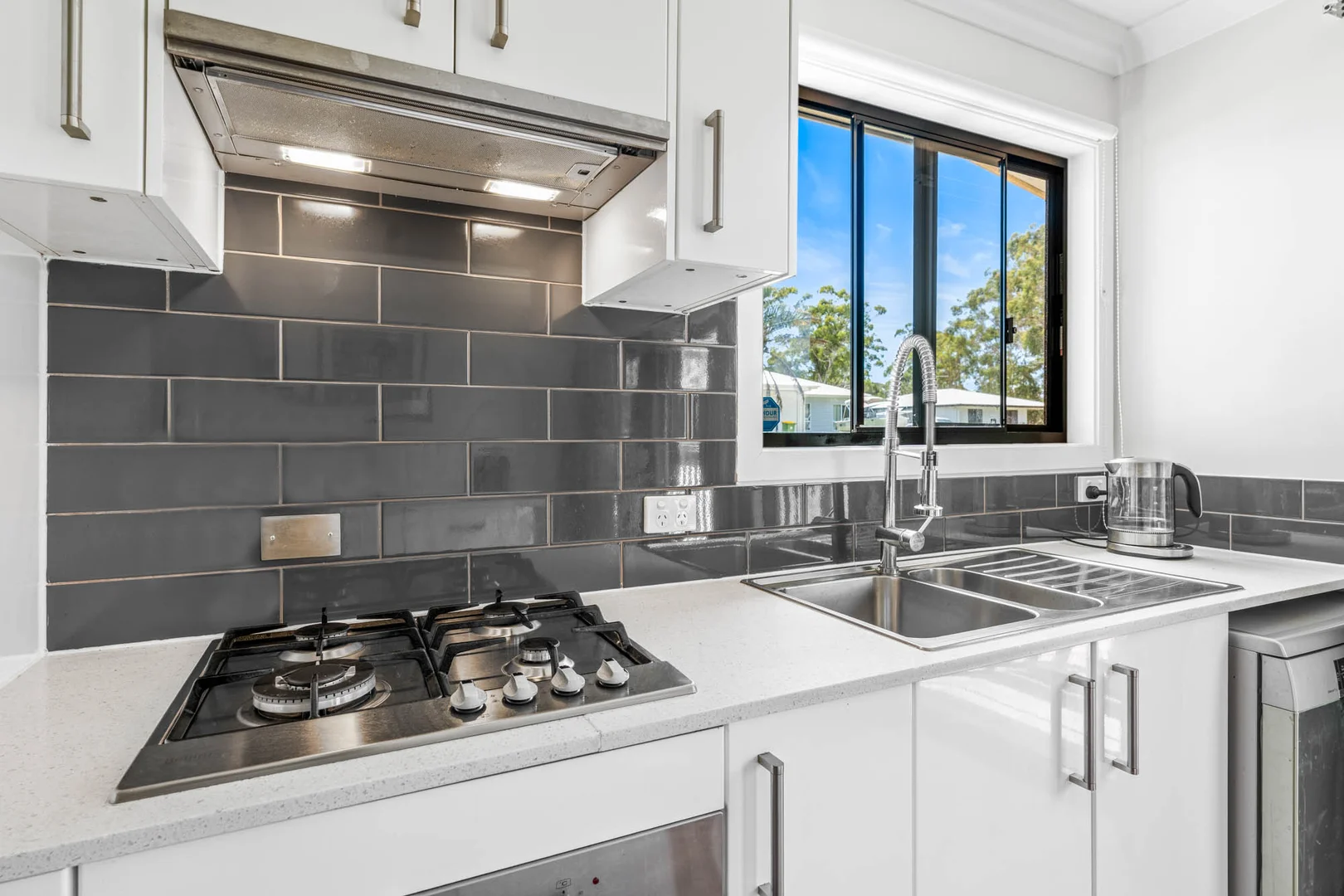 Additional image 6 of 14-16 Callistemon Street, Russell Island QLD 4184
