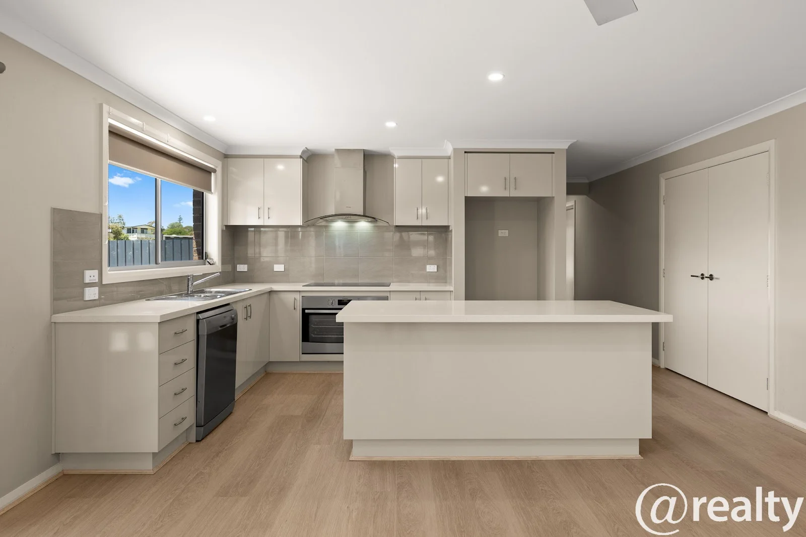 Additional image 3 of 2 Carpathia Street, Coronet Bay VIC 3984