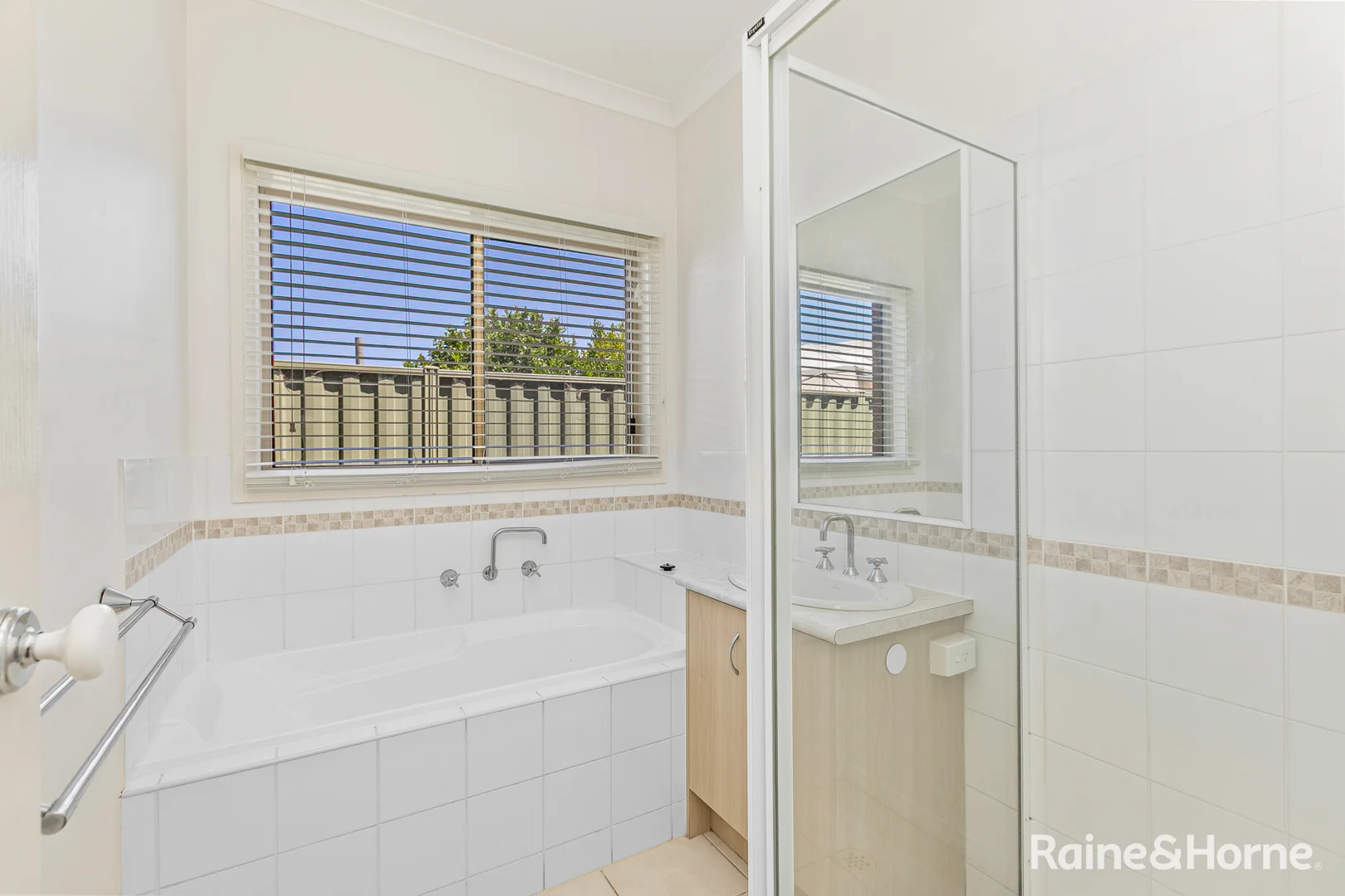 Additional image 9 of 3/42 Bell Avenue, Altona VIC 3018