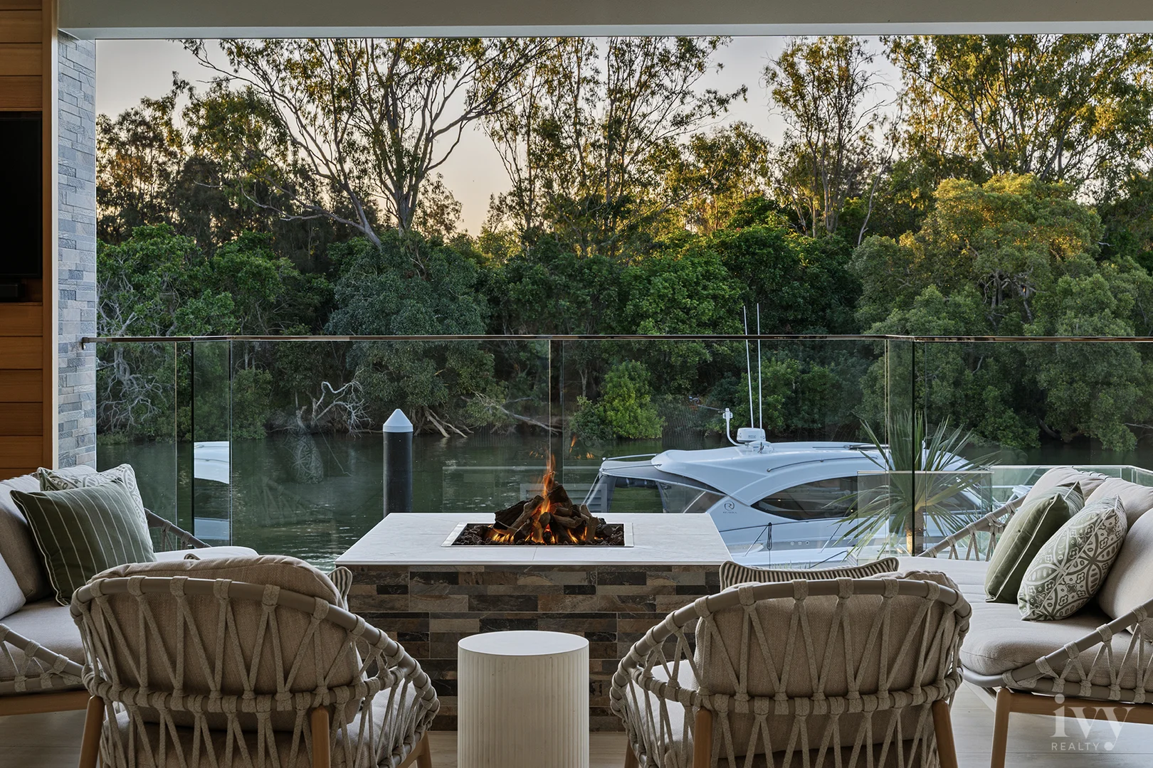 Additional image 7 of 2515 Cressbrook Drive, Hope Island QLD 4212