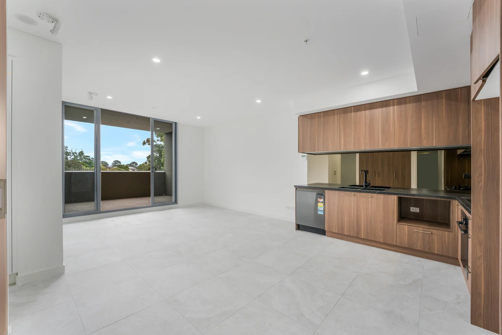 Additional image 3 of 306/10 Kamira Avenue, Villawood NSW 2163