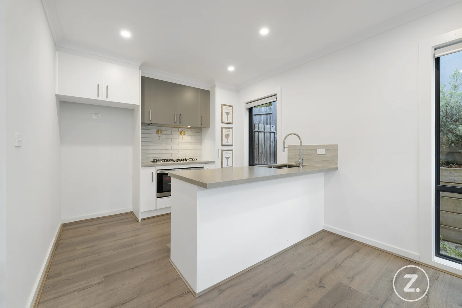 Additional image 4 of 2/14 Outlook Drive, Berwick VIC 3806