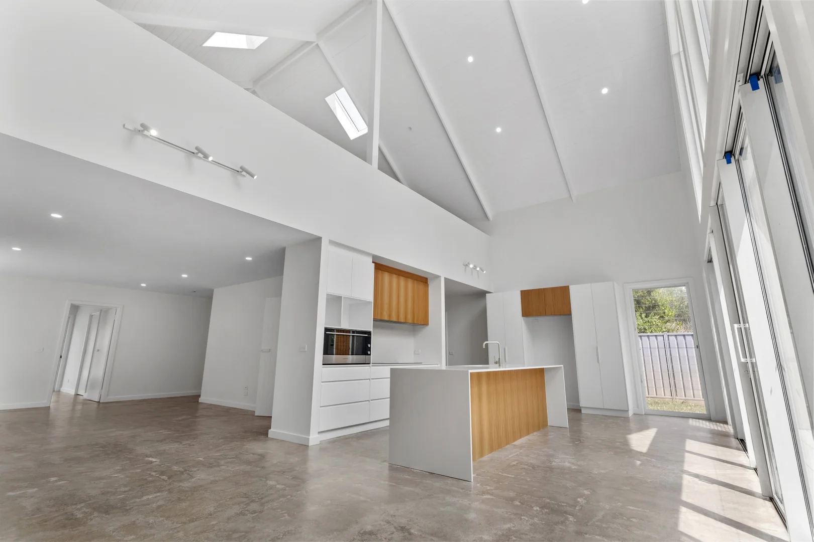 Additional image 3 of 2 Manning Place, Bright VIC 3741