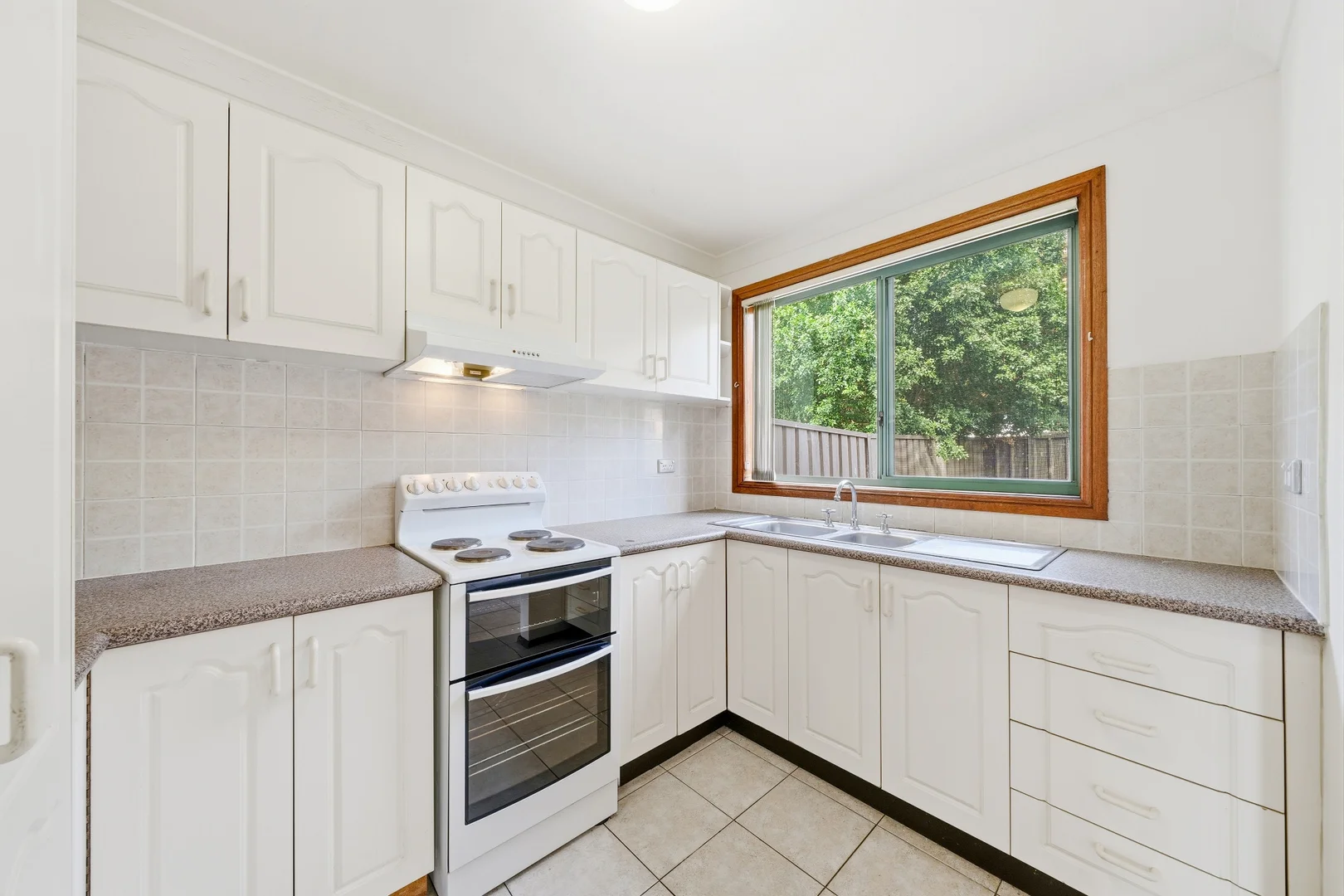 Additional image 15 of 3/110 Hoxton Park Road, Lurnea NSW 2170