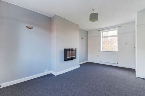 Bellhouse Road, Shiregreen S5