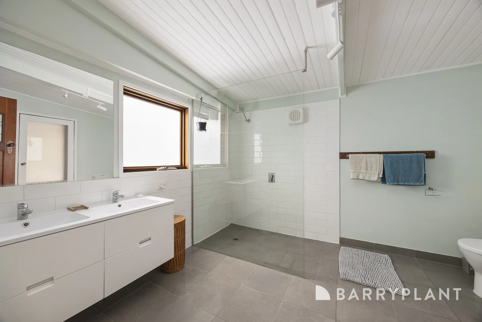 Additional image 12 of 345 Henrys Road, Loch VIC 3945